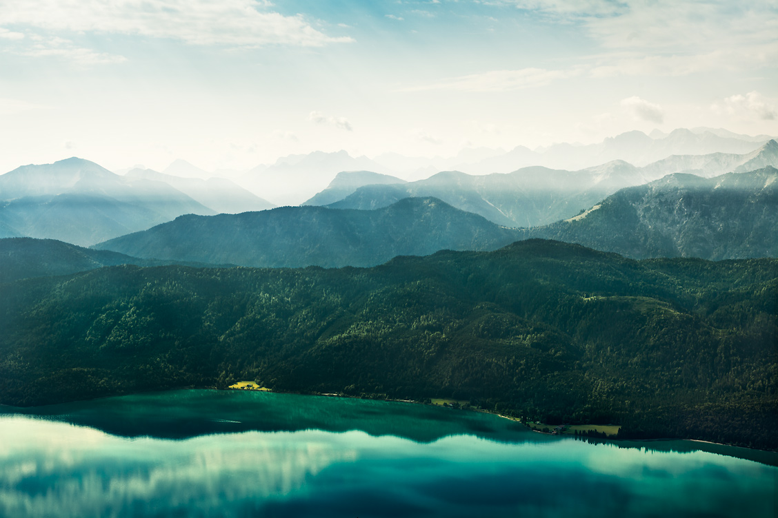 Walchensee, Karwendelgebirge, Ausblick vom Herzogstand, Alpensee, Licht über den Bergen